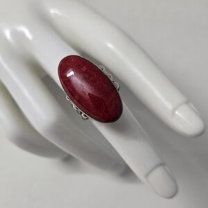 Elegant Sterling Silver 925 Ring with Oval Coral Stone Ring